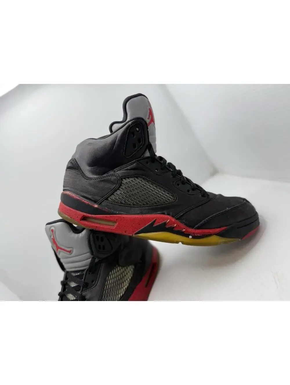 Nike Jordan 5 Retro Satin Bred 2018 Mens sz 12 Sneakers Shoes